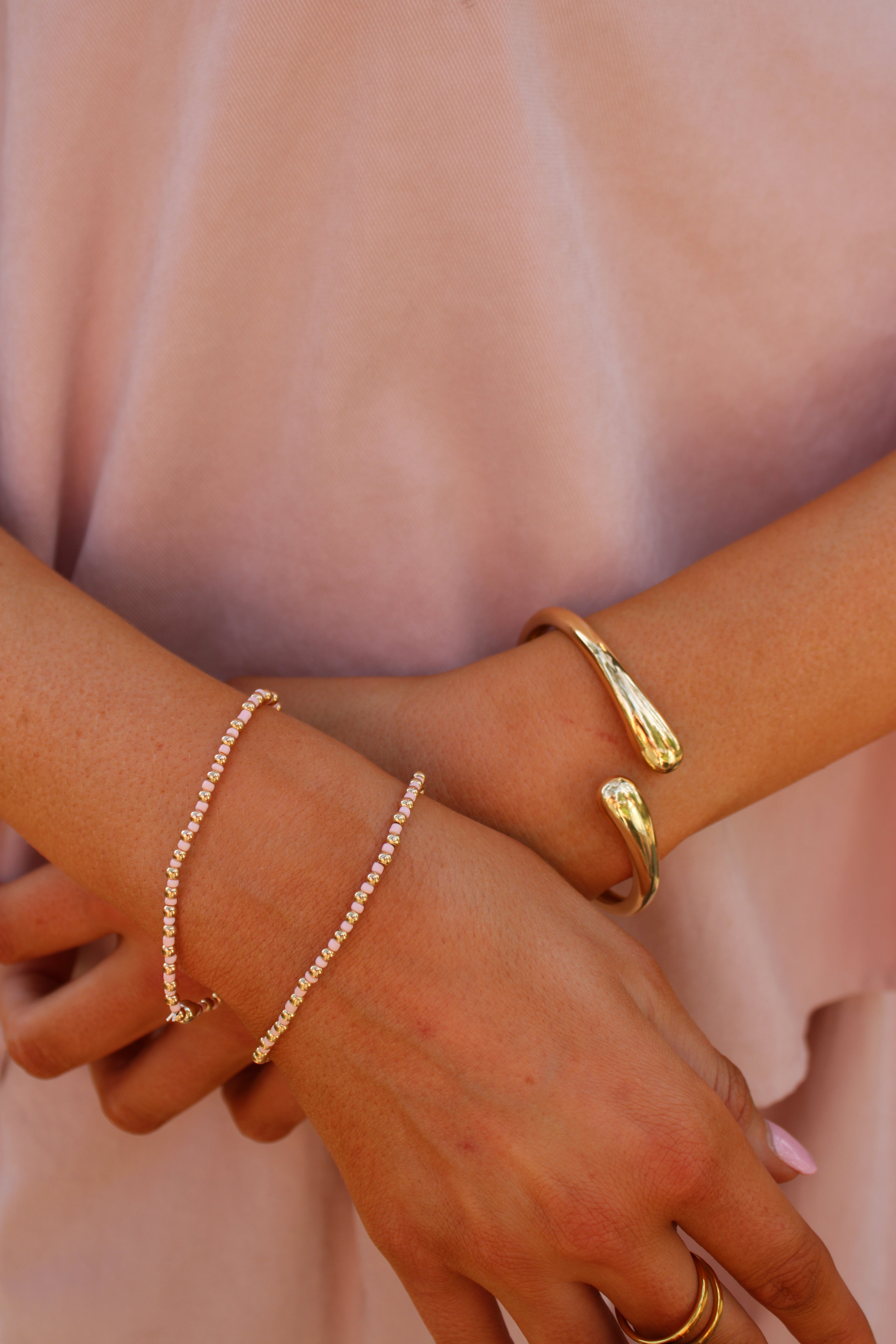 Beaded Bracelet: Light Pink