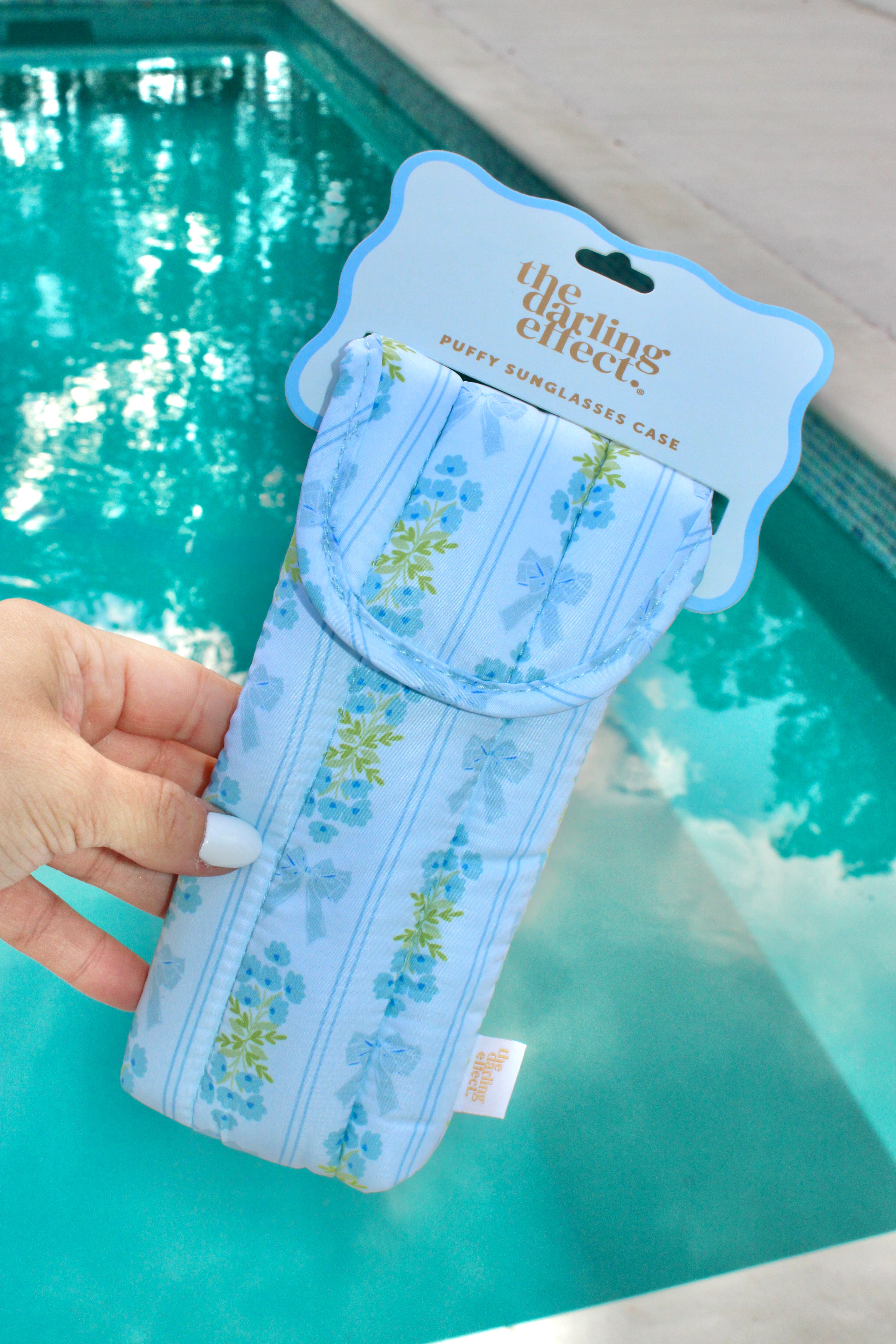 Sunglasses Case: Blue Floral